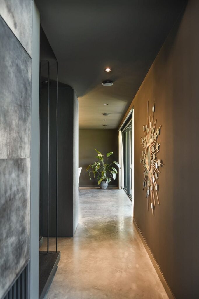 betonvloer reinigen, Gevlinderde woonbeton vloer