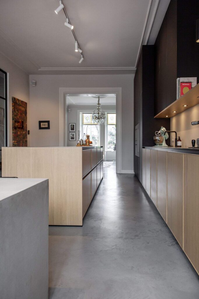 Gevlinderde betonvloer in Den Haag 4