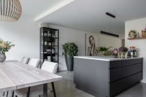 Gevlinderde betonvloer in Oss