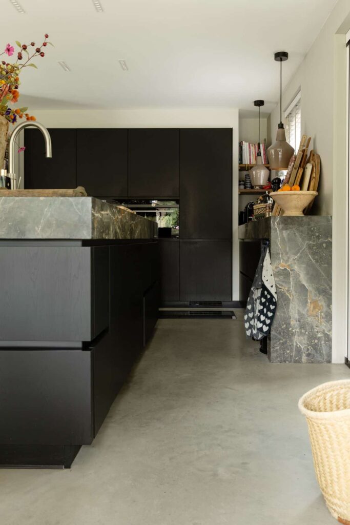 gevlinderde betonvloer eerbeek